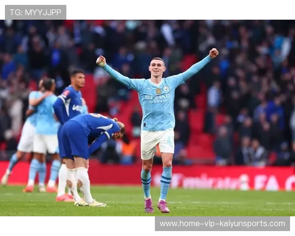 曼联巨星福登状态回暖，助力球队冲击英超顶峰，曼城 福登